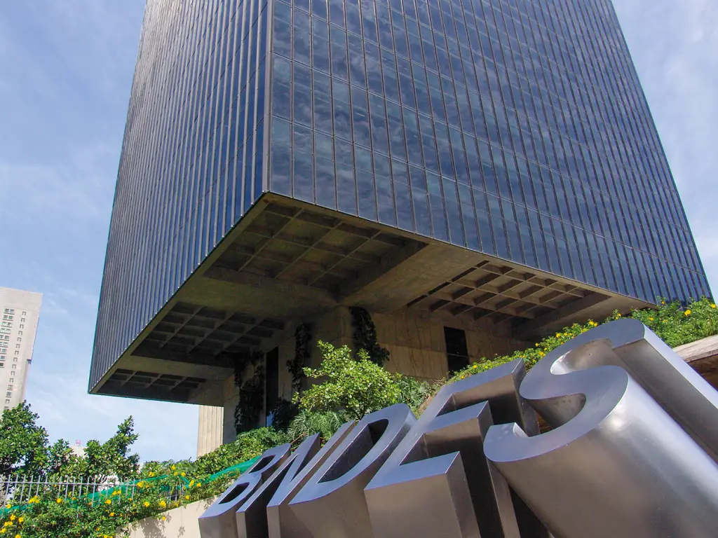 O novo papel do BNDES na onda de investimentos em infraestrutura