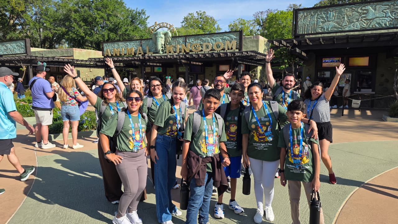 Estudantes da Educação de Rio Branco vivem primeiro dia de aprendizado e encantamento na Disney