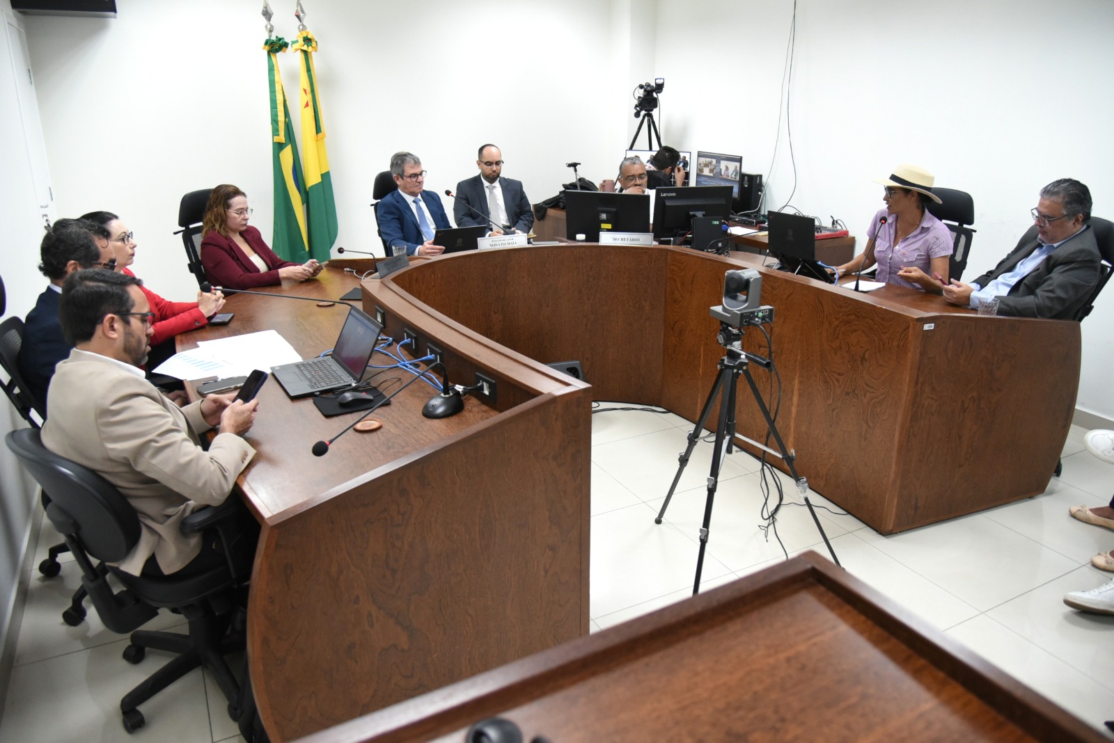 Prefeitura e servidores da Educação chegam a acordo durante audiência de conciliação no TJAC